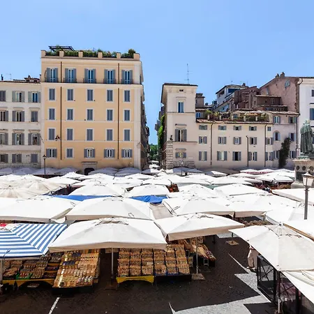 דירה Campo Dei Fiori Elite Luxury For 10 Guests רומא
